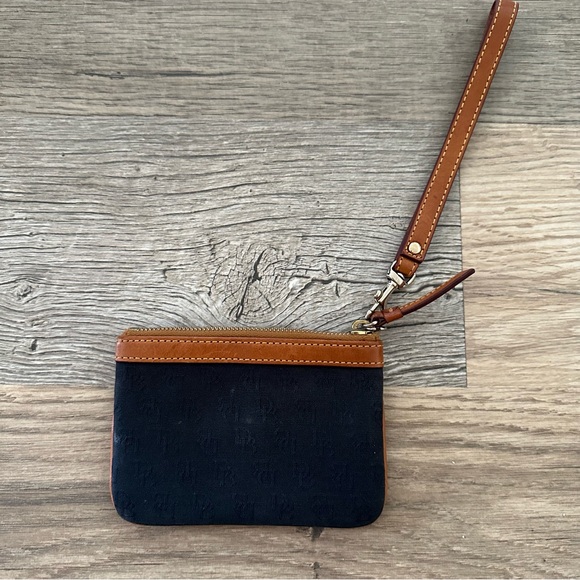Dooney & Bourke Small Zip Wristlet Wallet - Picture 7 of 8